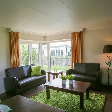 Familie Huis בקתה *