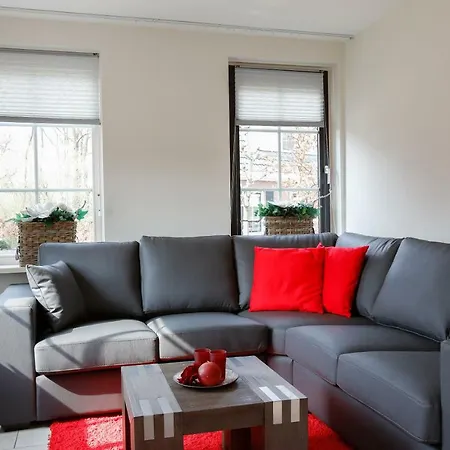 בקתה Familie Huis נונספייט